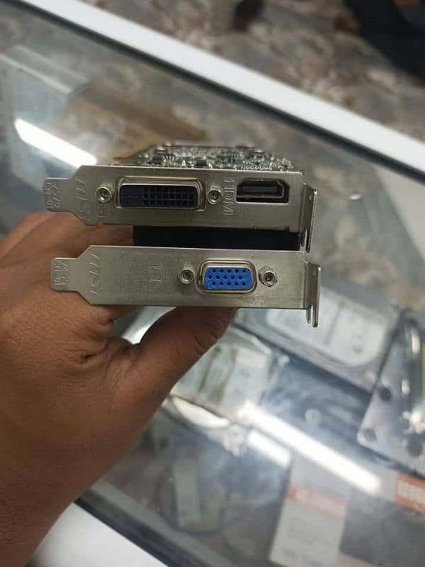 MSI Amd R7 240 2gb Ddr3 128bit 1