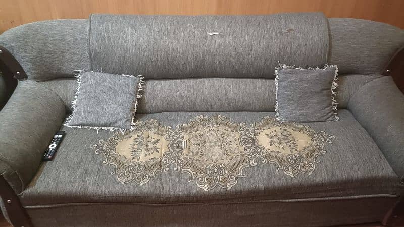 neat and clean Sofa set 5 seater(2sets) 4