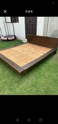 Queen bed set with side tables