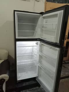 fridge medium condition 10/10