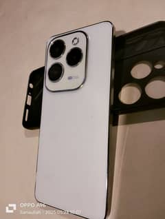 Infinix Hot 40