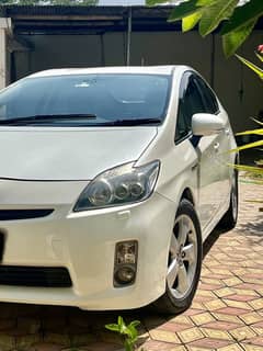  Prius S led 3 piece light  perl white) - with Cruss control  ! 