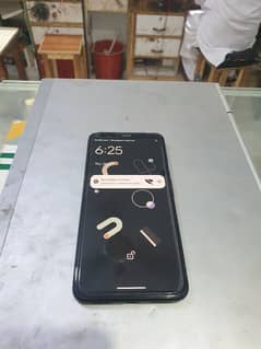 pixal 4xl