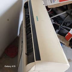 1.5 ton non inverter AC all OK full gas total genuine