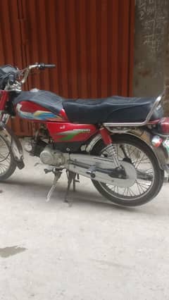 road prince 70cc for Sale. . . . contact only whtsapp number thabks