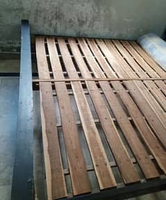 Bed For sale urgent