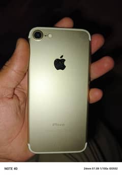 iPhone 7