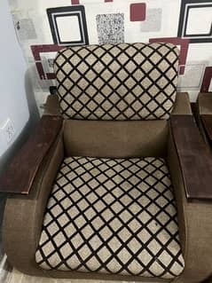 Selling sofa set