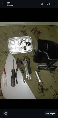 bilkul ok hai sara saman led light bi ha