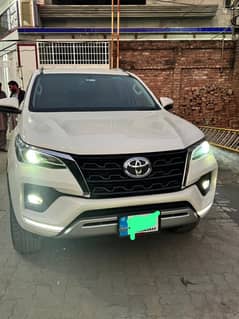 Toyota Fortuner 2.8 2022 Model