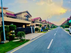 Corner 17-Marla House For Rent In Sector-F, Askari-10, Lahore