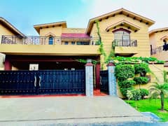 17 Marla 05 Bedroom Corner Brigadier House Available For Rent In Askari 10 Sector-F Lahore Cantt