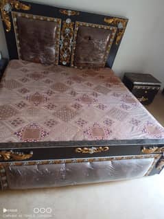 double bed available for sale