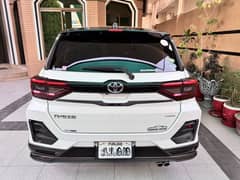 Toyota Riaze Z Dual Tone