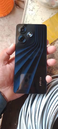 Infinix Hot 30  4/128 condition 10/10 full box