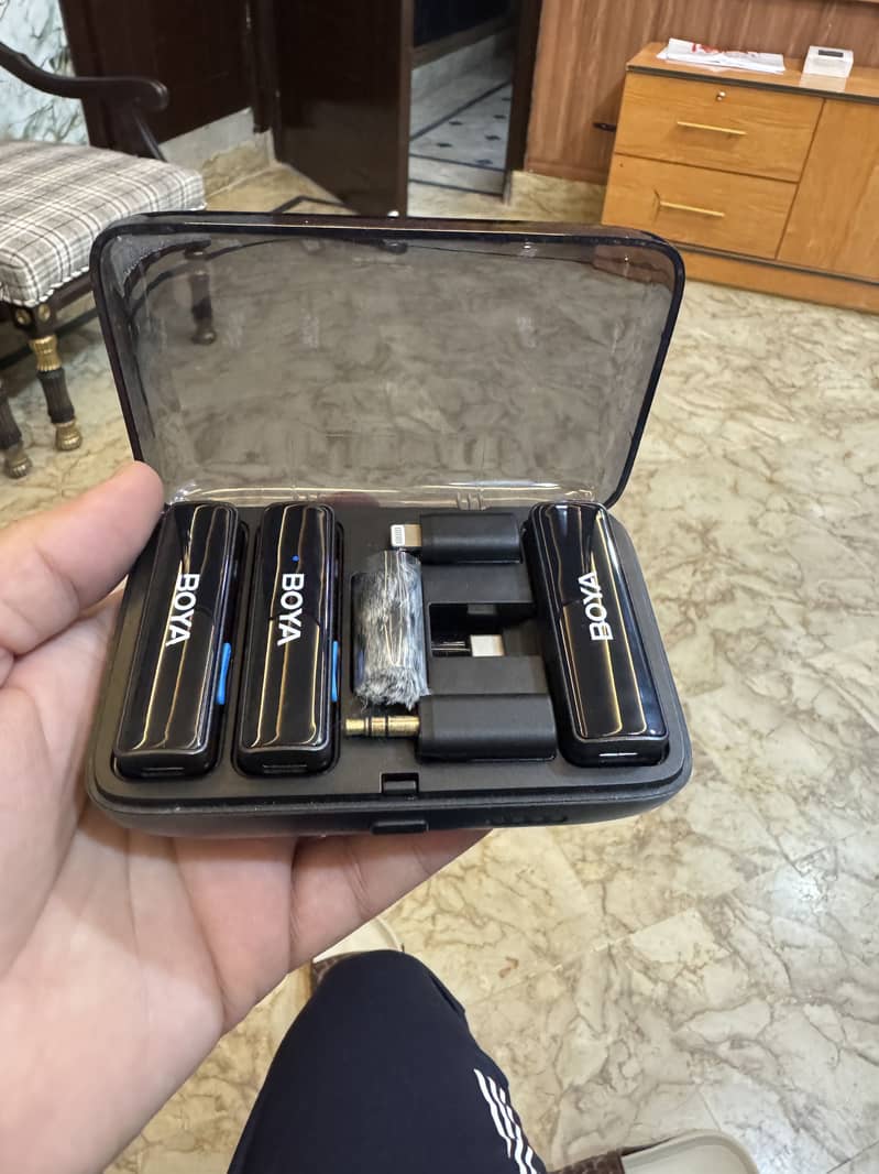 BOYALINK 2.0 All in One Wireless Microphone for Mobile,Camera,Iphone) 0