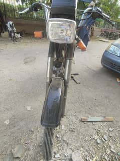 sealed engine . 1st owner hai.