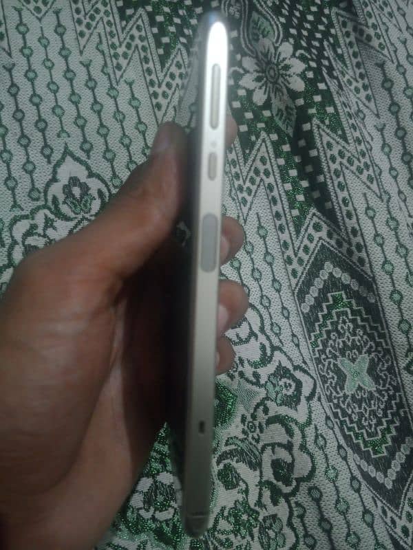 Aquos SH04H sale exchange 4