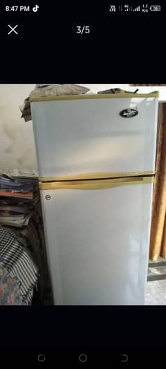 koi fault nhi ha genuine condition ma. whatsaap number 03285564631
