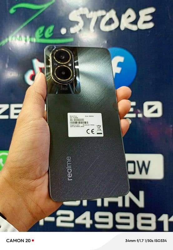 Realme C67 8 / 128 1