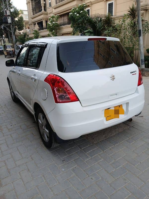 Suzuki Swift 2015 dlx automatic fully Genuine scratchless condition 5