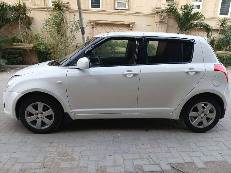 Suzuki Swift 2015 dlx automatic fully Genuine scratchless condition 8
