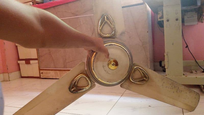 ceiling fan for sale in good and running condition with good price 1