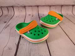 Crocs Kidz C9 (Original) - Stylish Green & Orange | Used Like New
