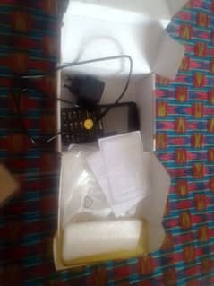1gb ram 8gb rom tich and keypad