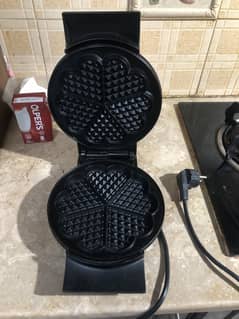 Waffle maker