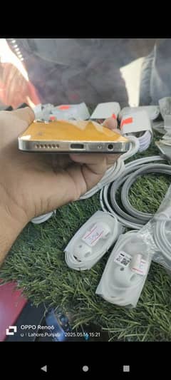 sparx neo 7 ultra 6/128 box charger available 8 months worranty