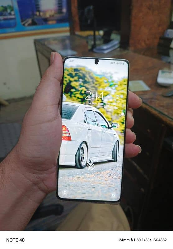 S21 ultra full clean condition 10/10 only one dote camera kai pass 4