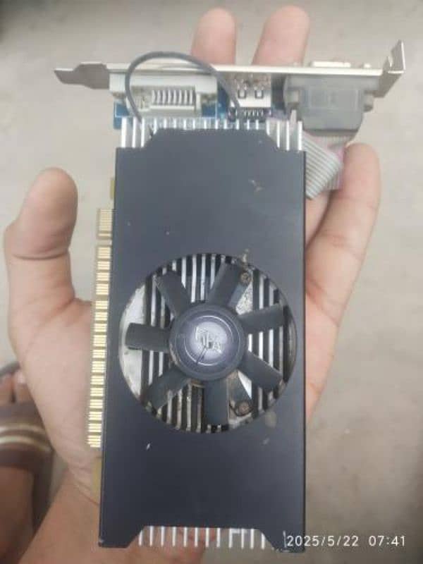 GTX 750 TI 2GB  DDR5 128bit 5