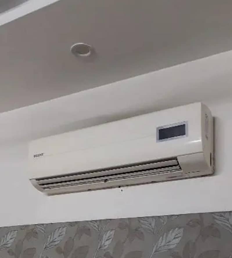 split AC orient 1.5 ton fully working condition 0