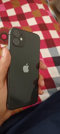 Iphon 11 condition 8.5/10  battery health 82. . . 03288727827