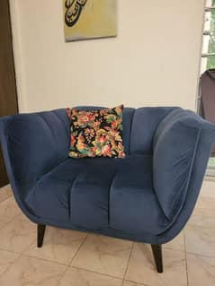 1 seater comfy sofa for sale