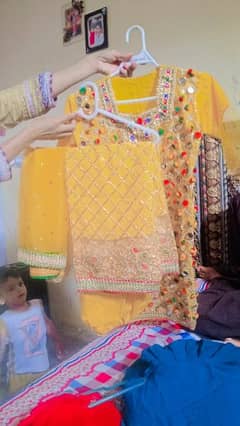 mehndi. wear suit