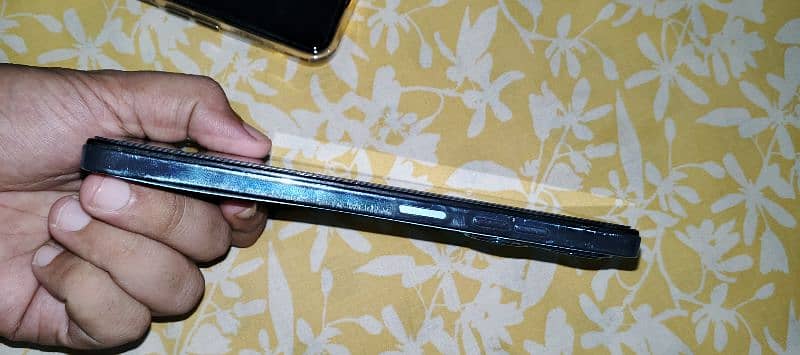 techno spark 20. . . ram/ memory 8/256 2