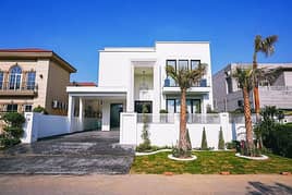 ONE KANAL BRAND NEW FULLY FURNISHED BUNGALOW FOR SALE
