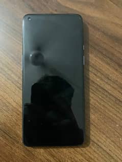 OnePlus 9 8/128 display me ek line ha