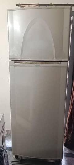 Dawlance Full Size Refrigerator &Freezer