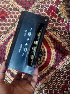hybrid mppt solor charge controller