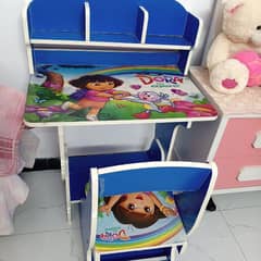 kids study table & chair with dora design