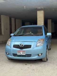 Toyota vitz 2006 model 13 registred outside shower insied genuine