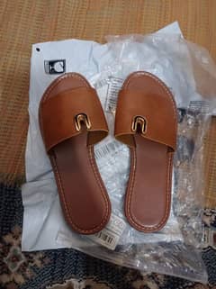slippers