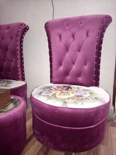 accent chairs