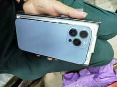 I phone 13 pro max Non pta