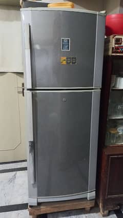 Dawlance fridge full size