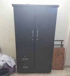 wardrobe/cupboard/Almari