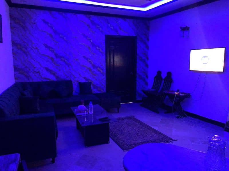 1 bed furnished available perday monthly couples 1